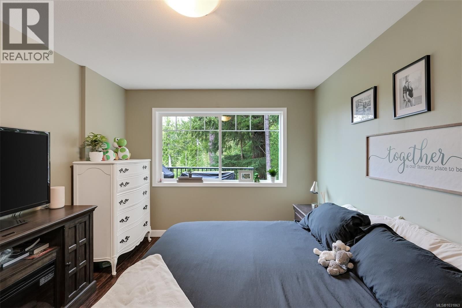 1116 FITZGERALD ROAD Image 37