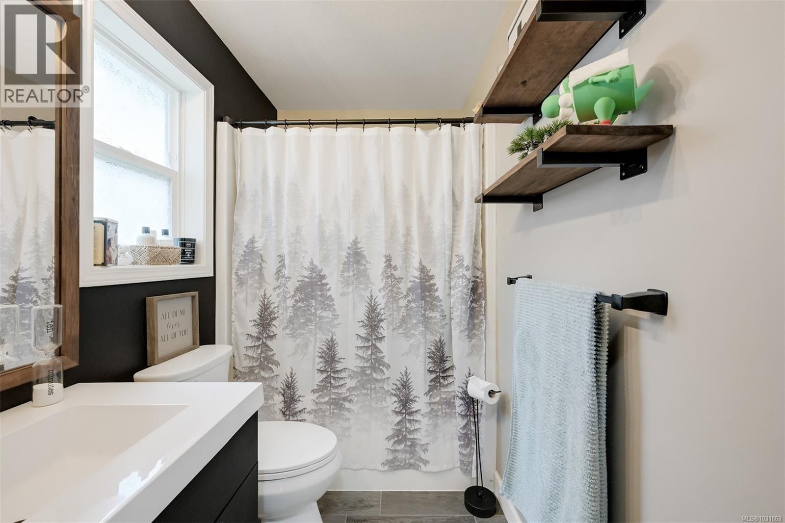 1116 FITZGERALD ROAD Image 40