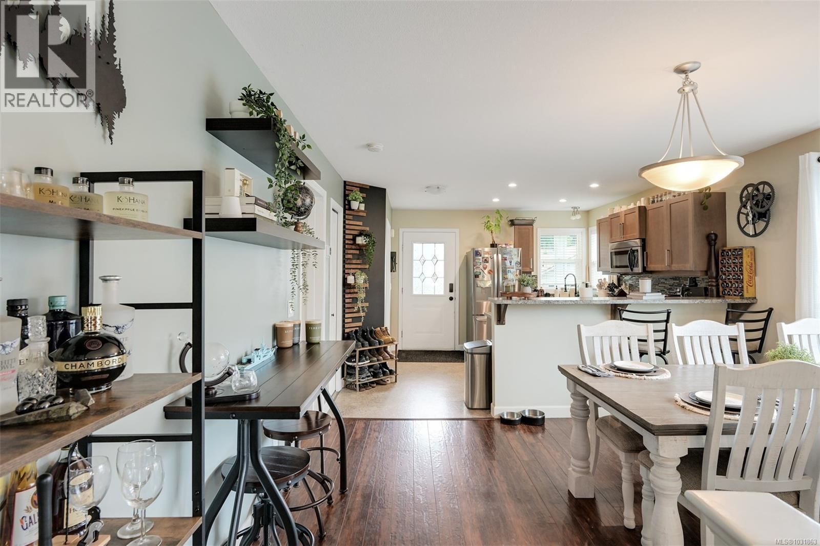 1116 FITZGERALD ROAD Image 45