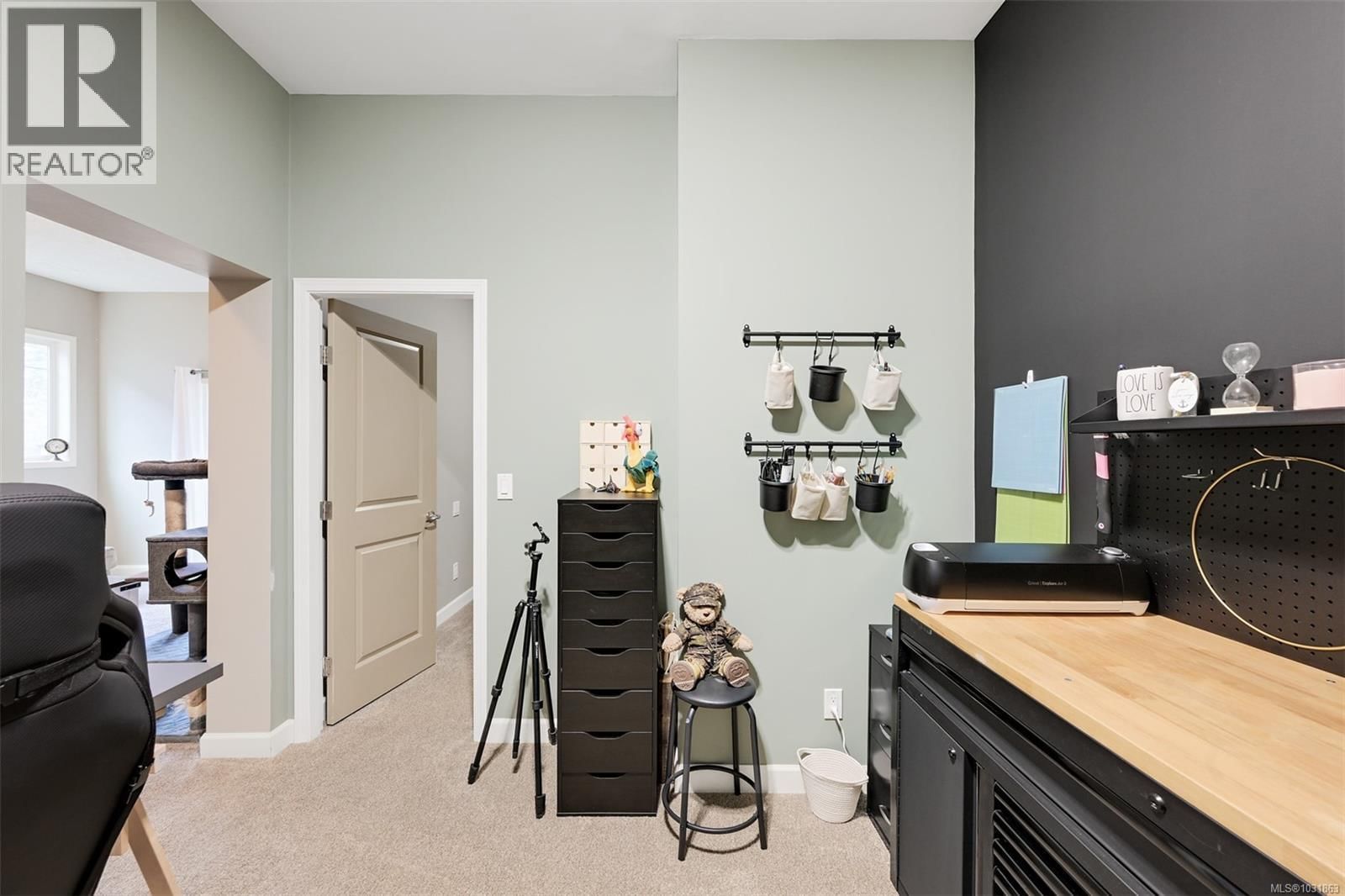 1116 FITZGERALD ROAD Image 52