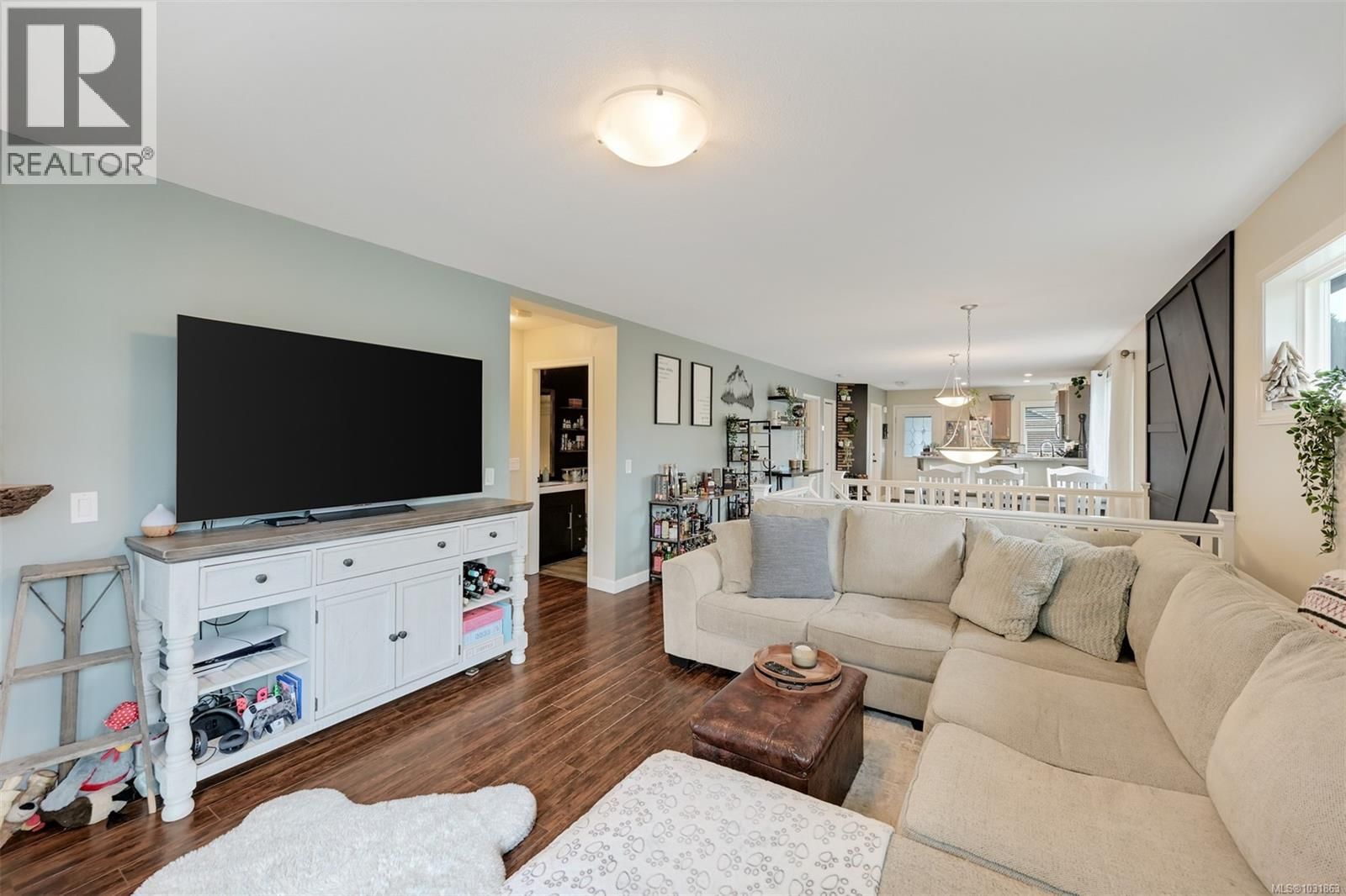 1116 FITZGERALD ROAD Image 9