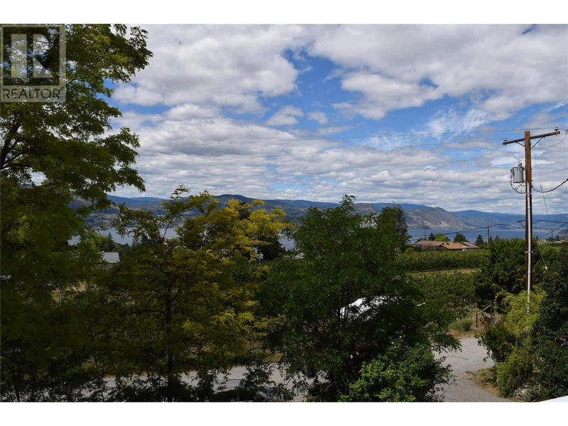 3812 Albrecht Road, Naramata, British Columbia (MLS 10318873)