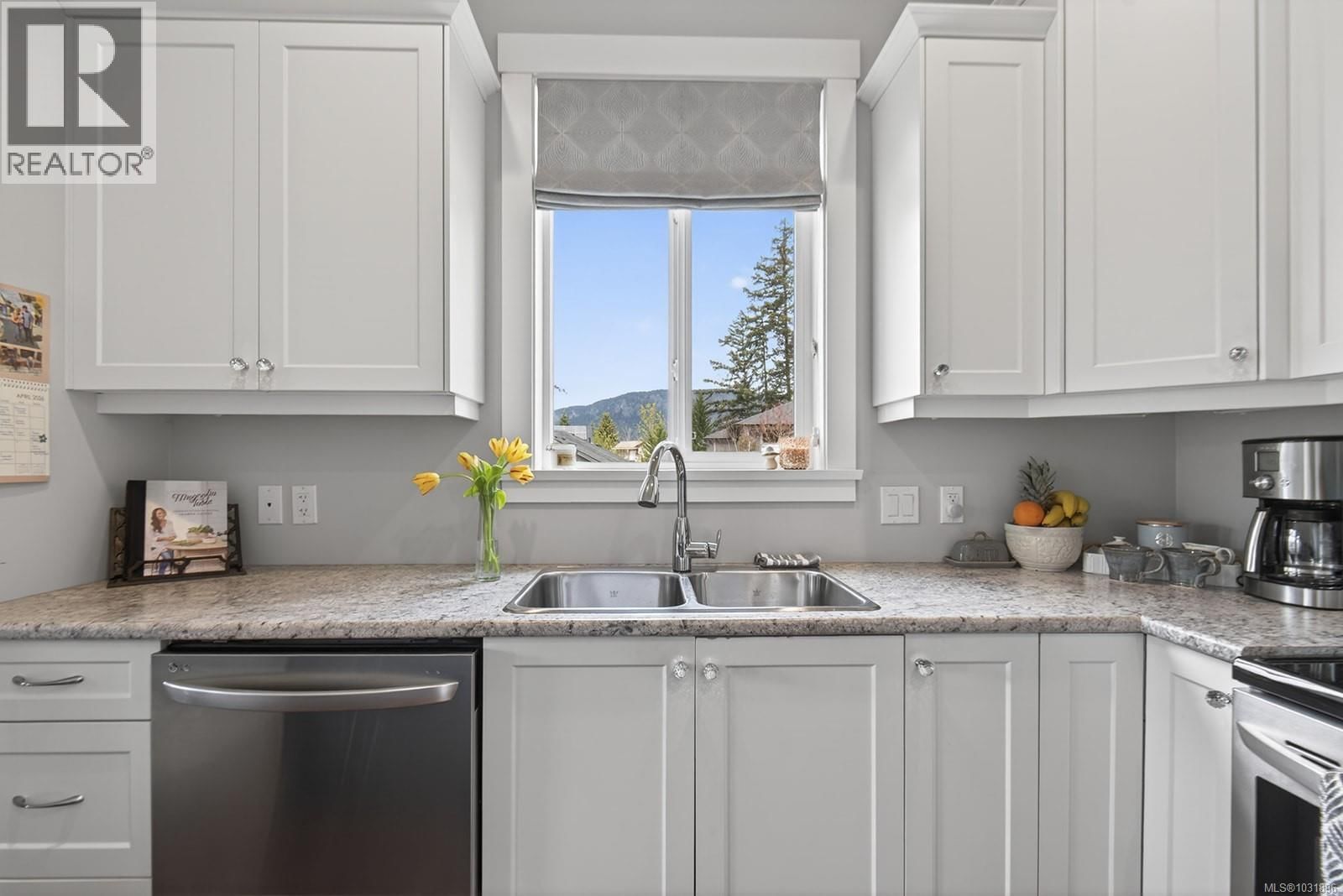 4665 MALLARD WAY Image 10