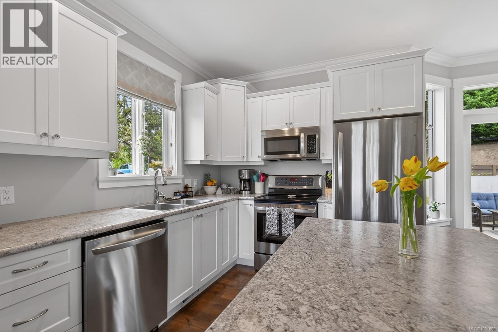 4665 MALLARD WAY Image 12