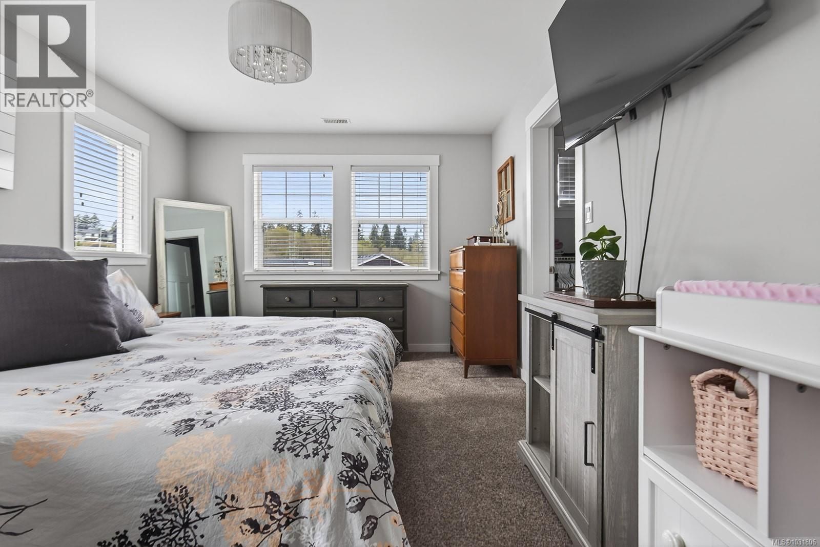 4665 MALLARD WAY Image 19