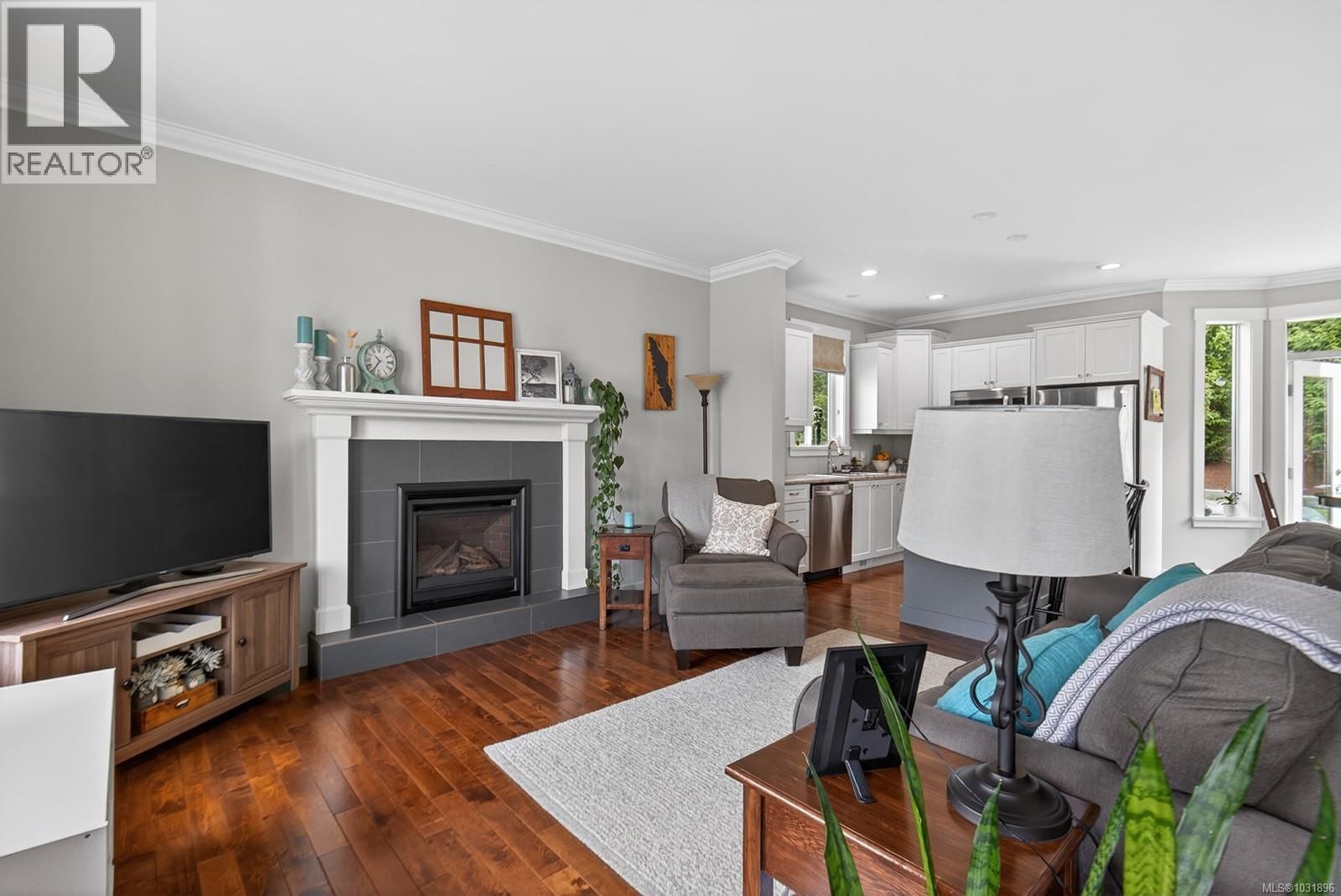 4665 MALLARD WAY Image 2