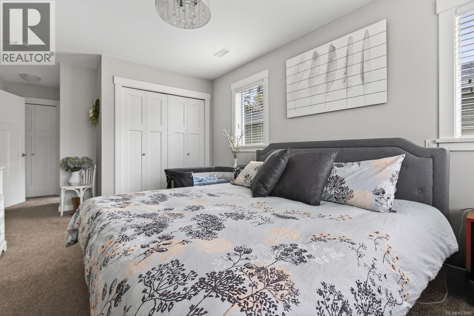 4665 MALLARD WAY Image 20