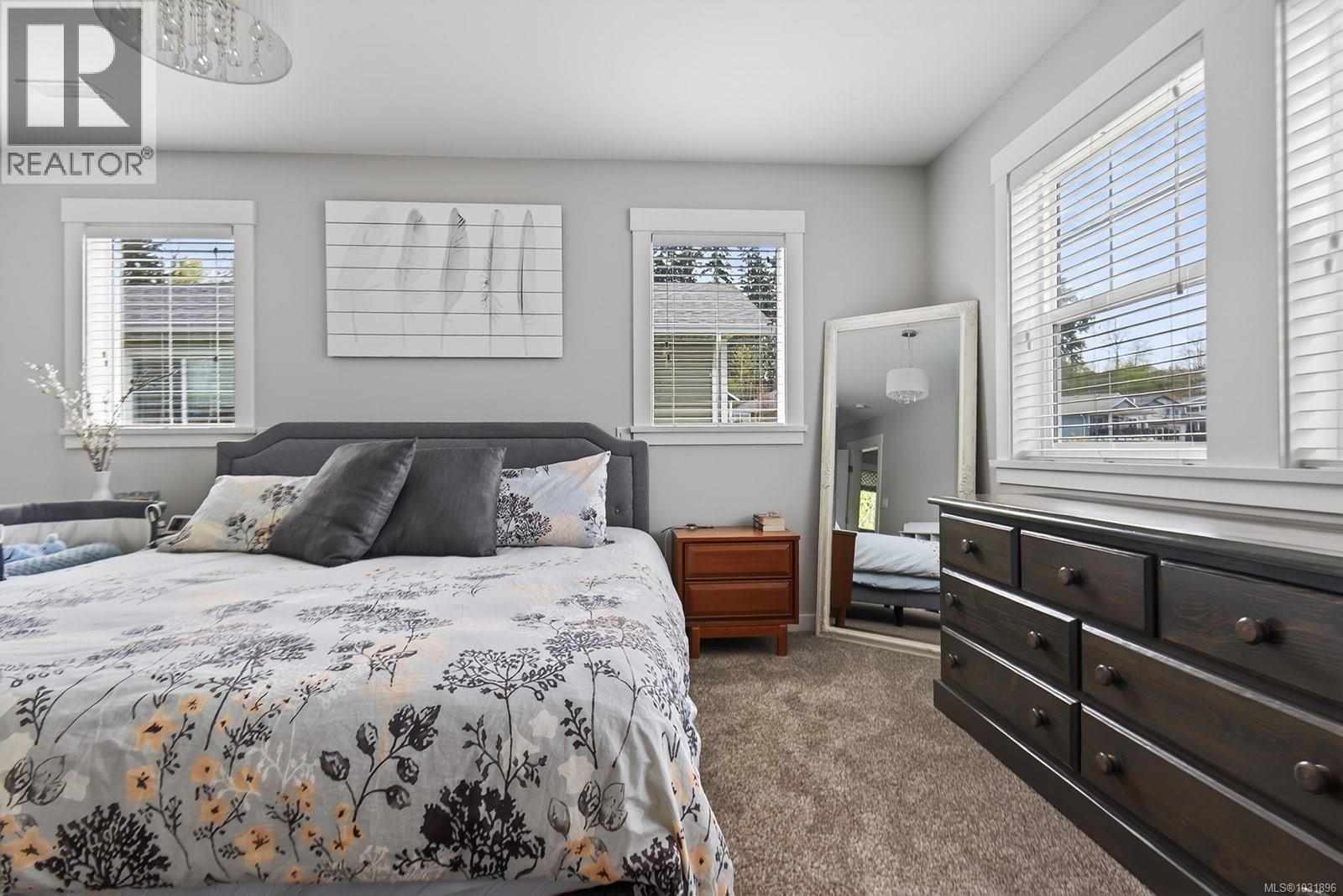 4665 MALLARD WAY Image 21