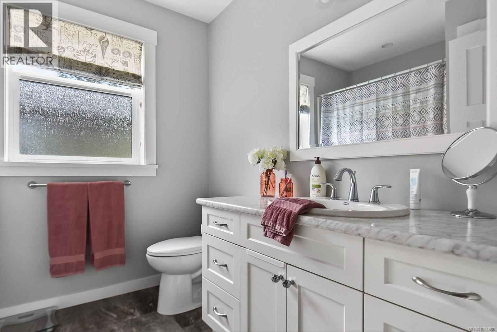 4665 MALLARD WAY Image 24