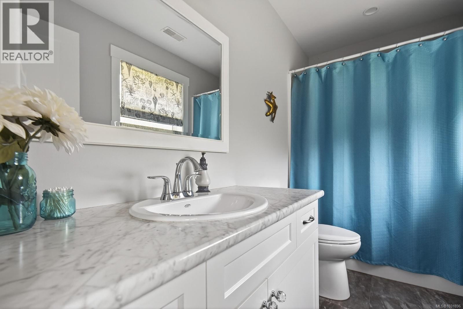 4665 MALLARD WAY Image 29