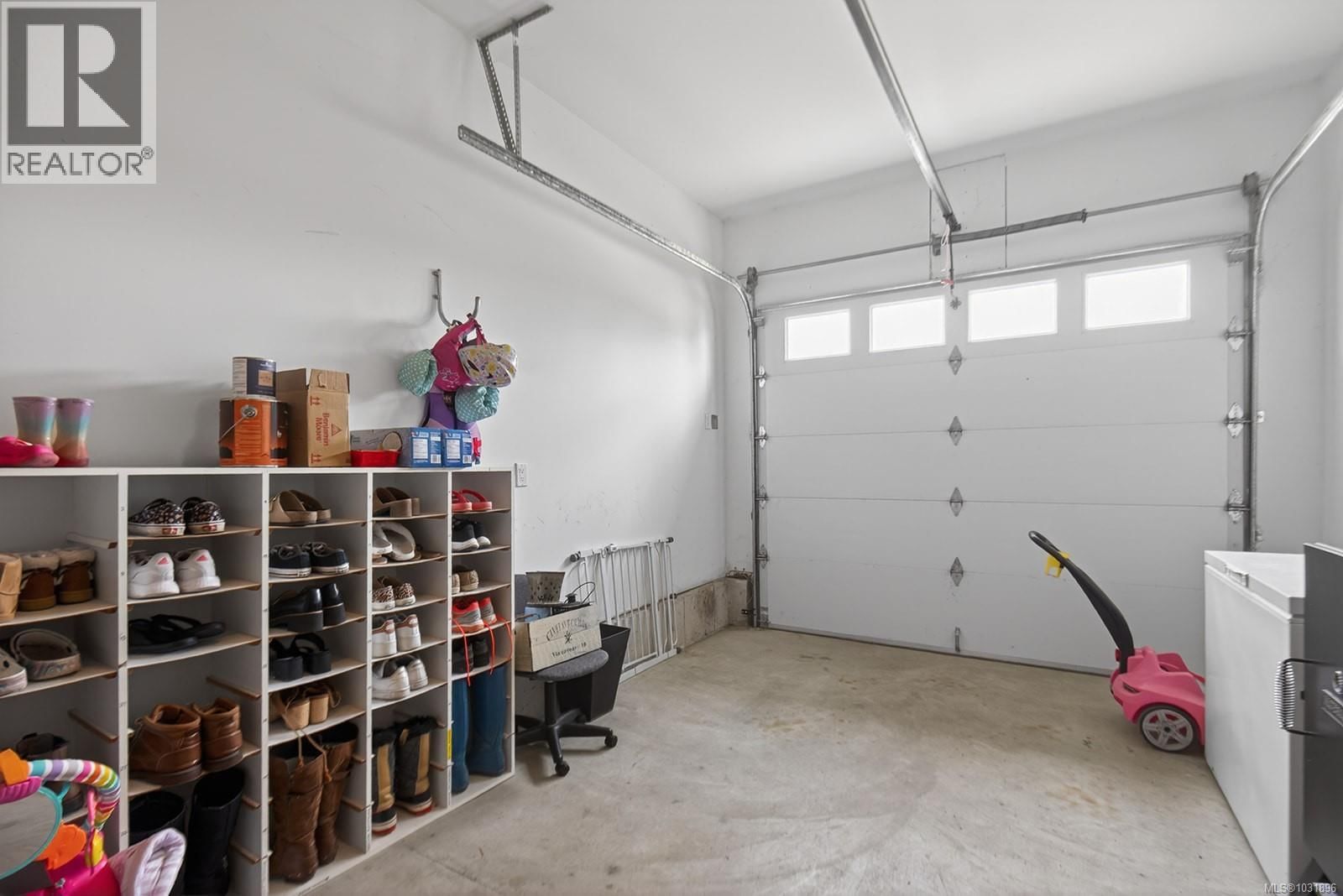 4665 MALLARD WAY Image 31