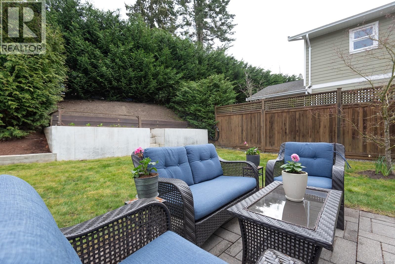 4665 MALLARD WAY Image 34