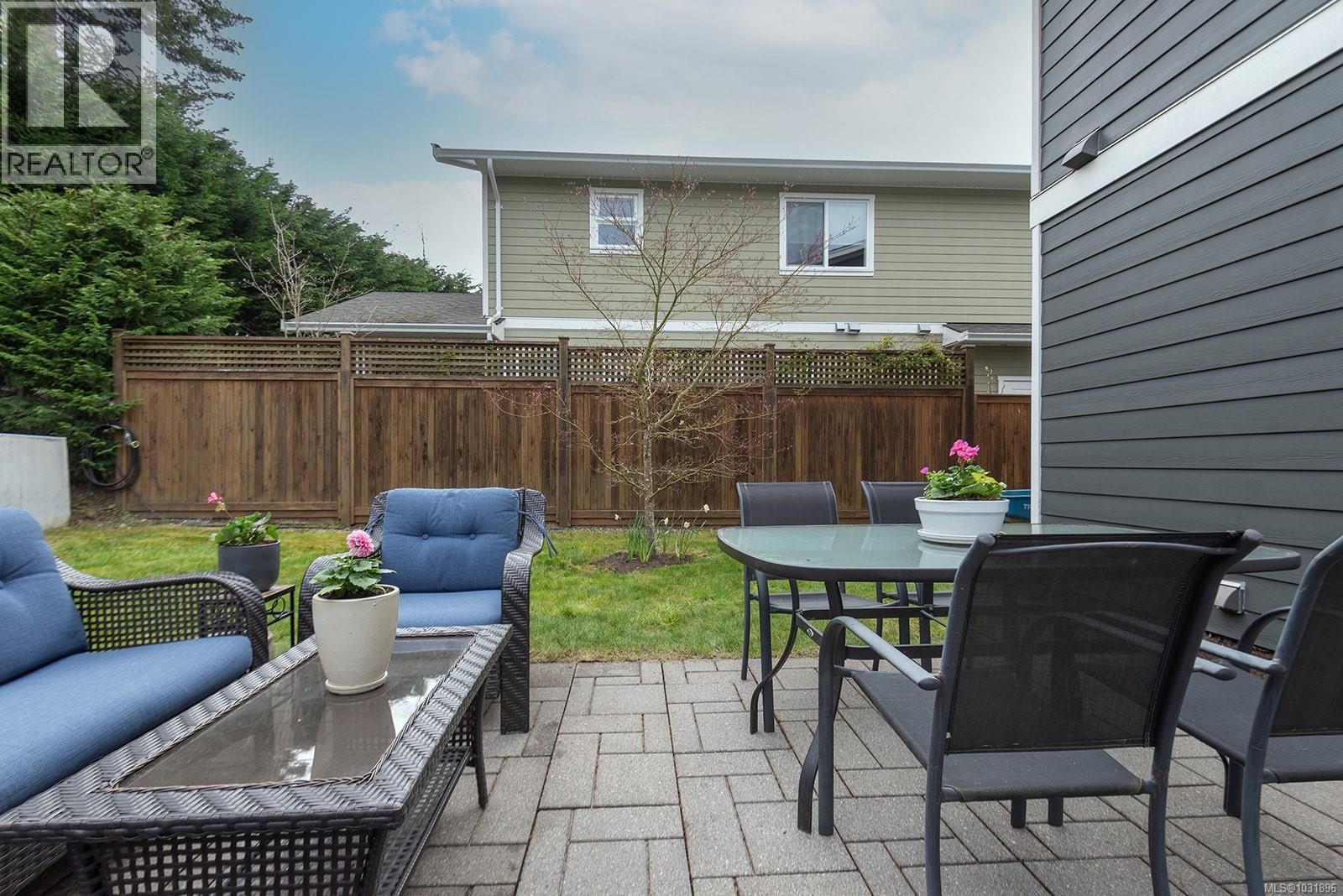 4665 MALLARD WAY Image 35