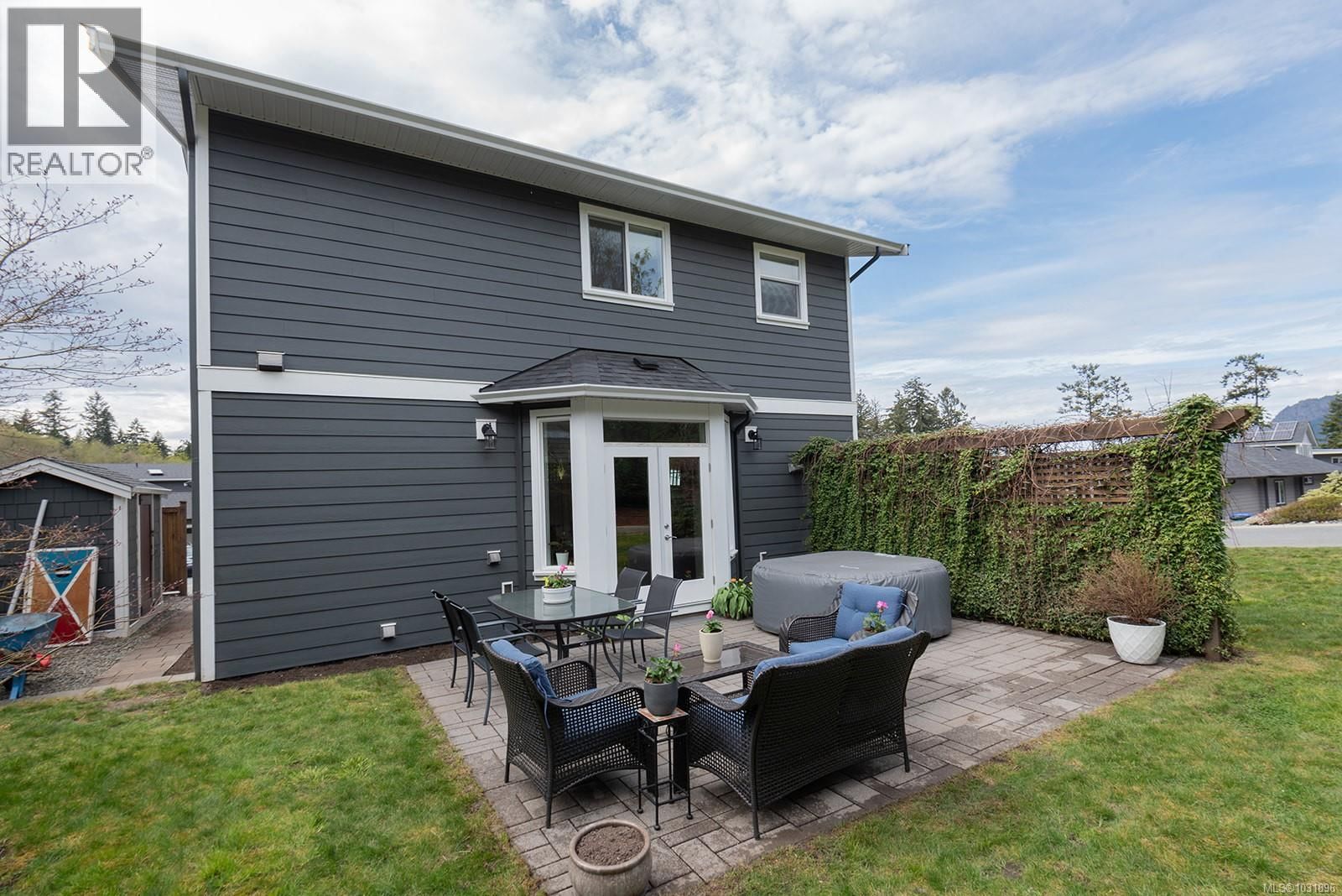 4665 MALLARD WAY Image 40