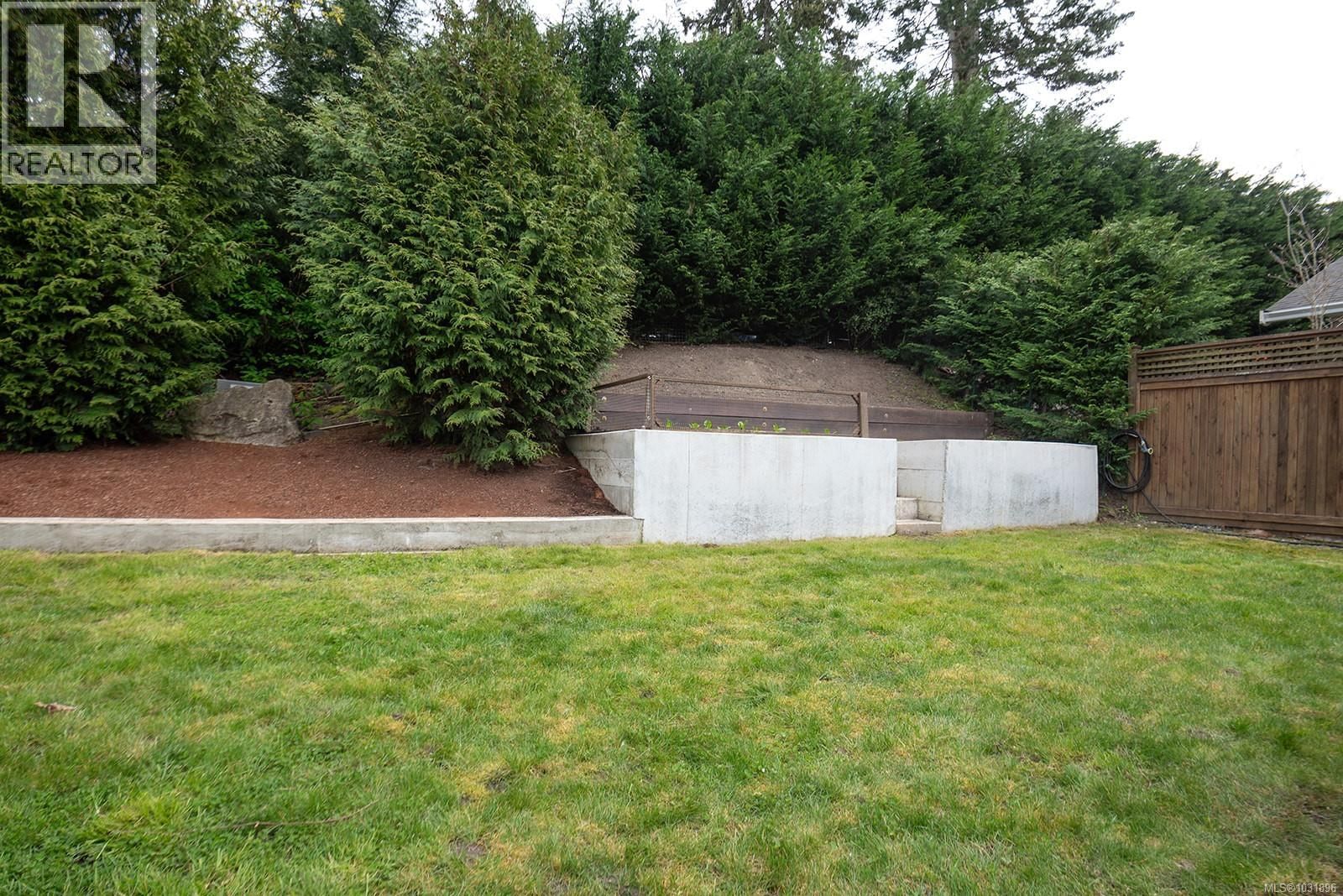 4665 MALLARD WAY Image 43