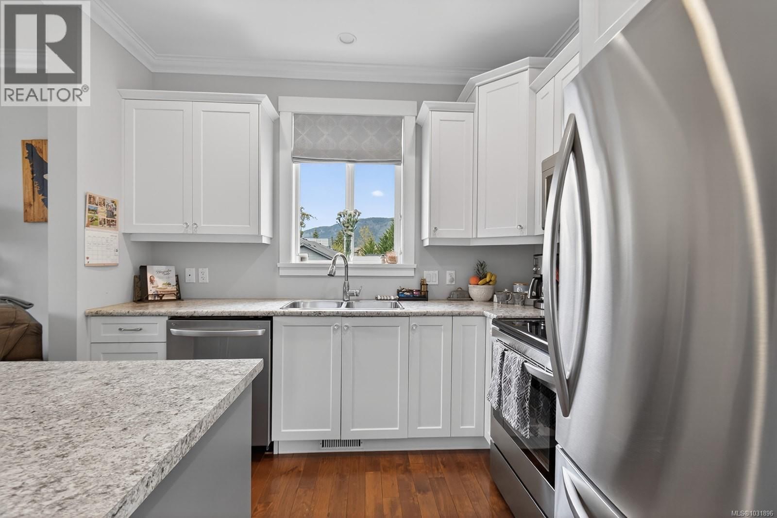 4665 MALLARD WAY Image 9