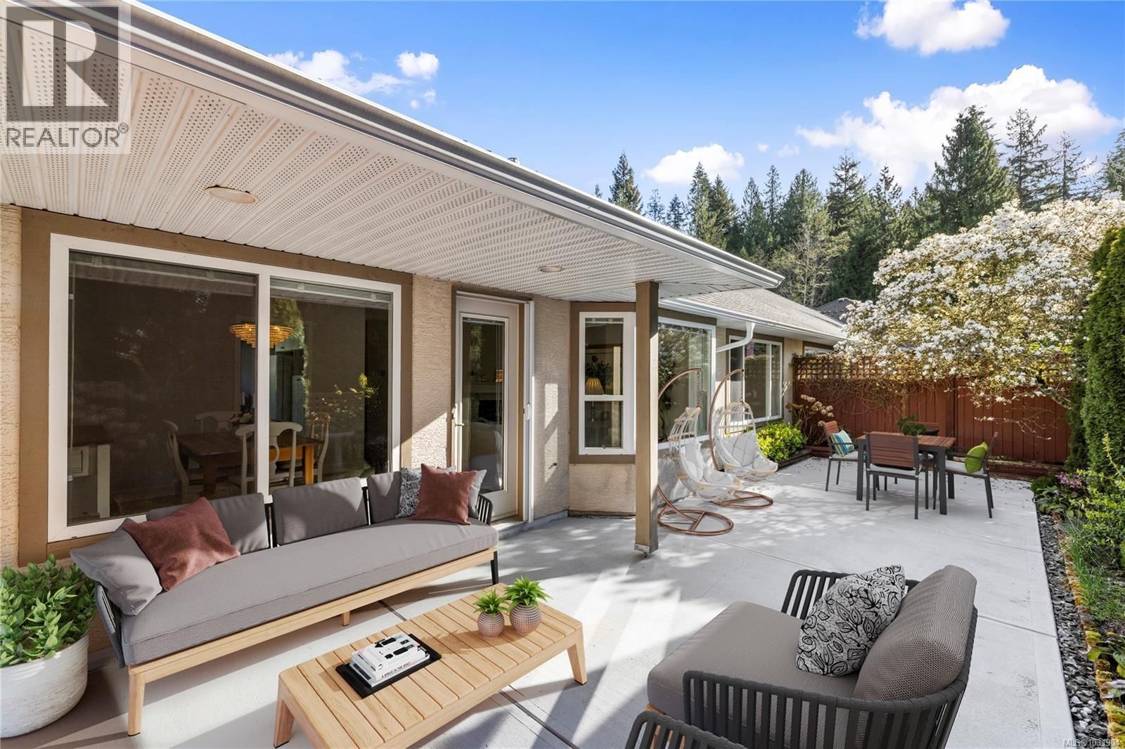 18 - 850 ARBUTUS STREET Image 10