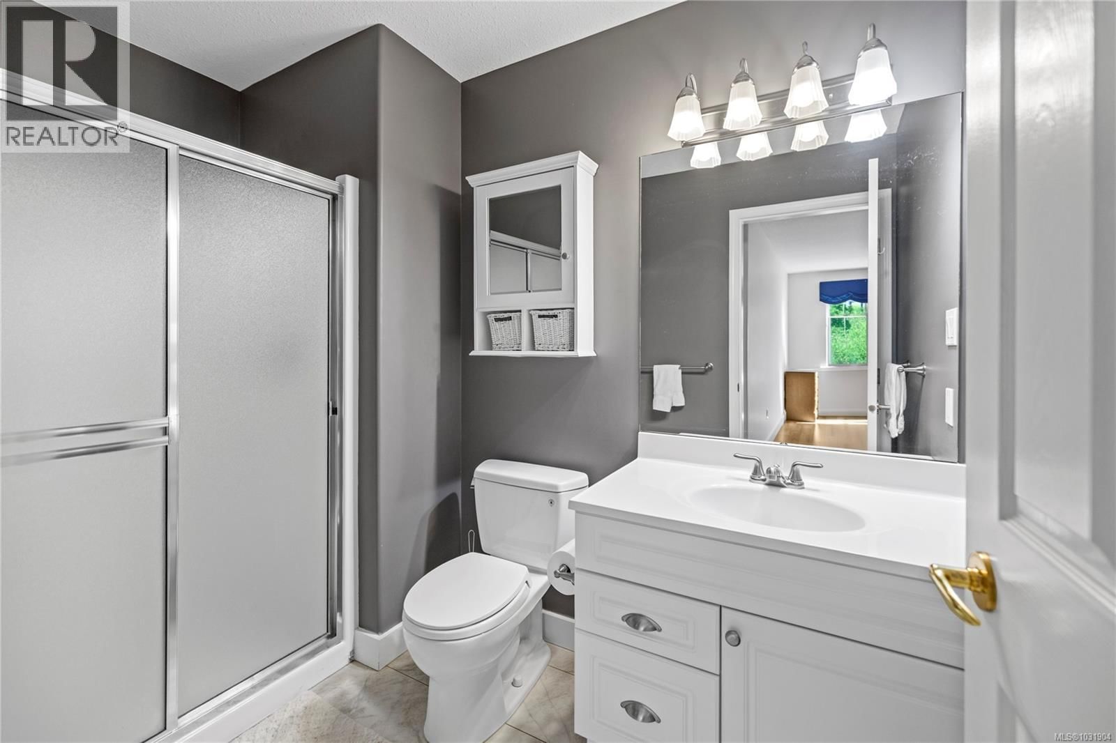 18 - 850 ARBUTUS STREET Image 13