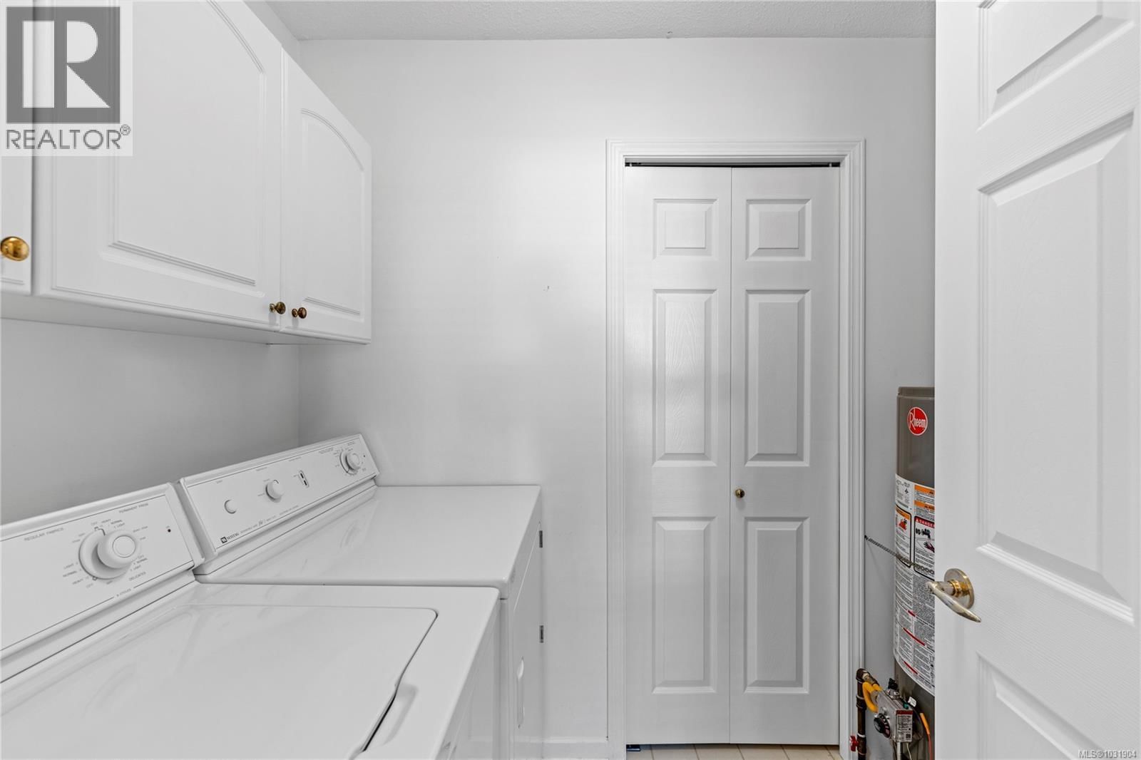 18 - 850 ARBUTUS STREET Image 16