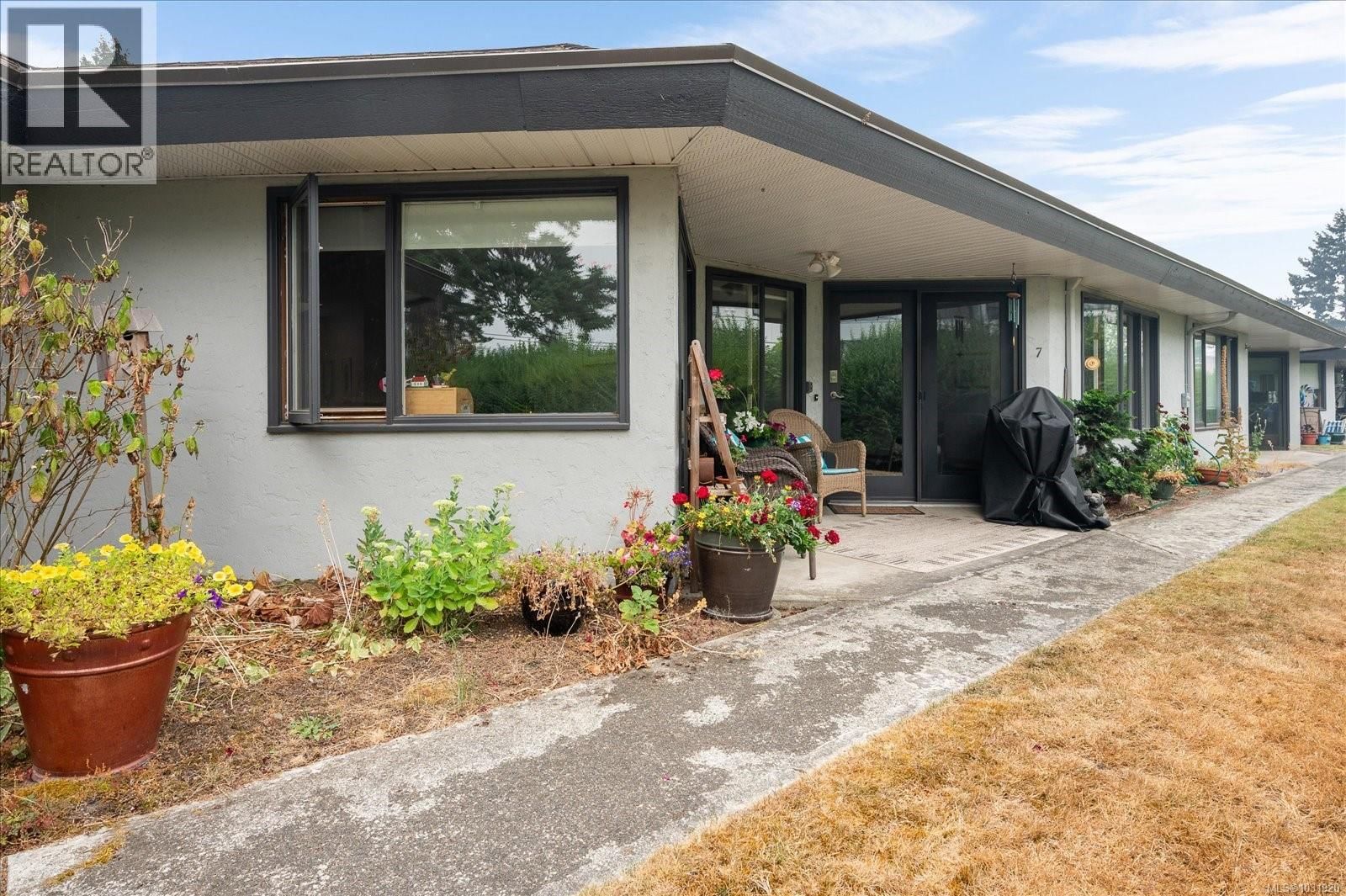 7 - 219 BAGSHAW STREET Image 3