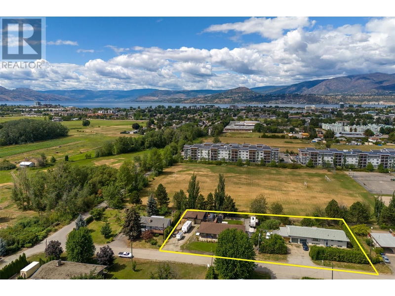 3240 St. Amand Road, Kelowna, British Columbia (MLS 10319212)