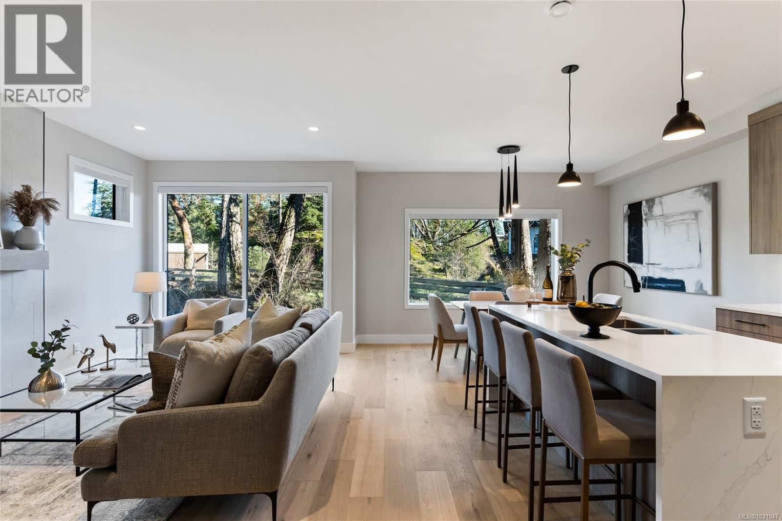 20 3921 Olympian Way property photo