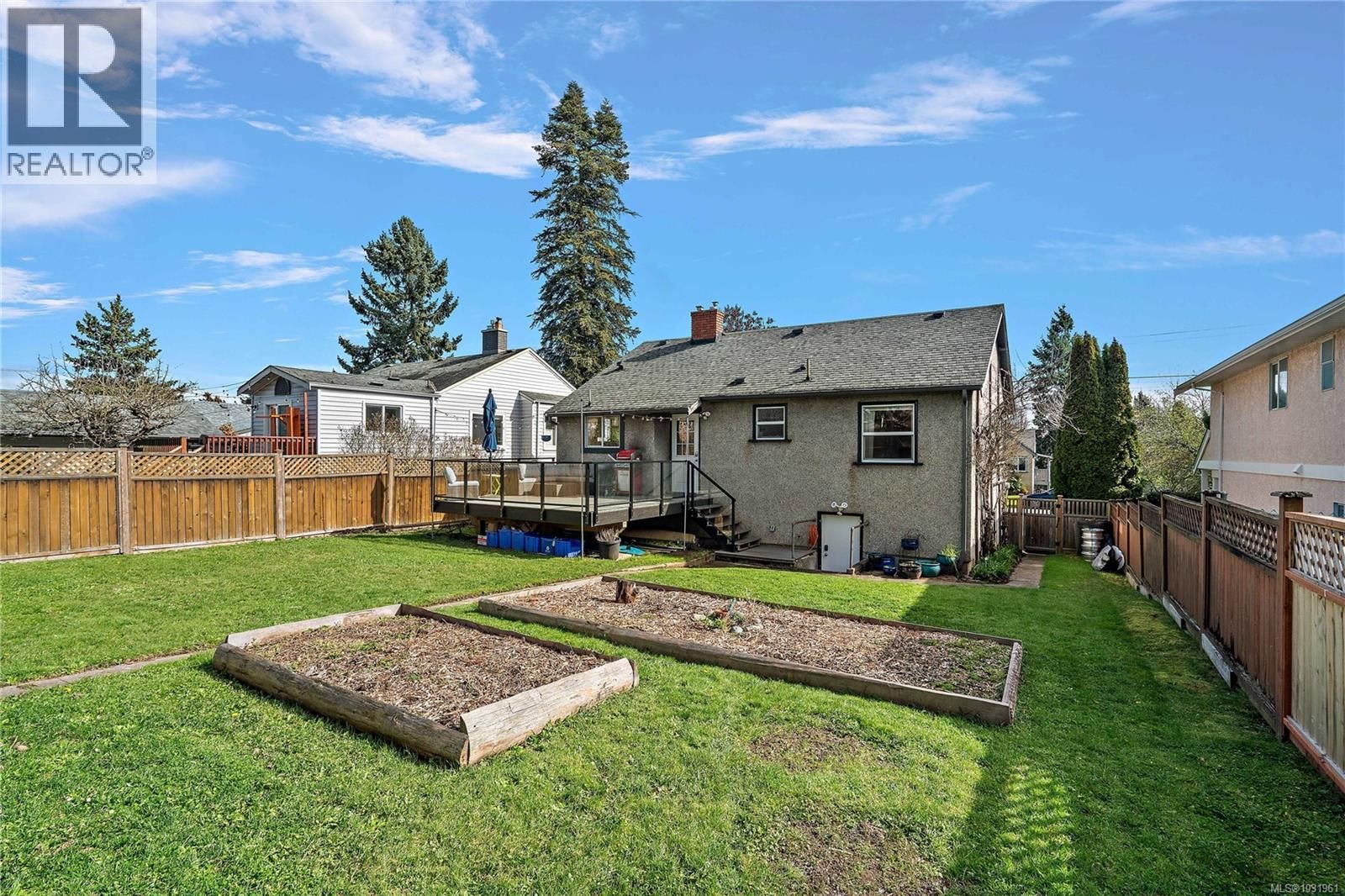 3166 EARL GREY STREET Image 27