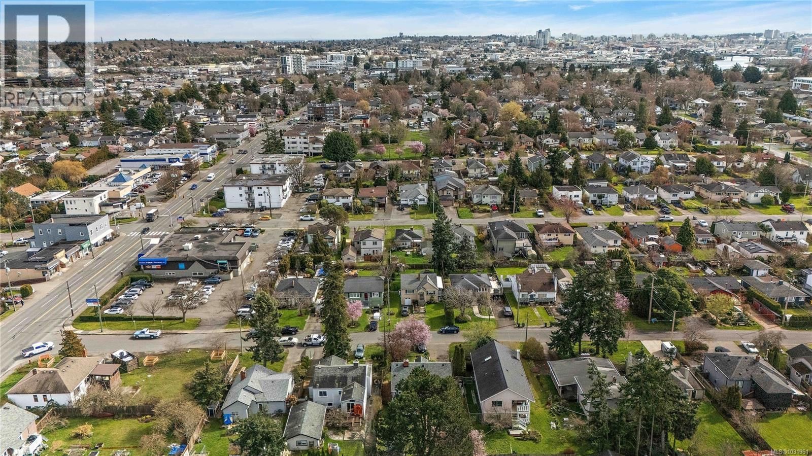 3166 EARL GREY STREET Image 33