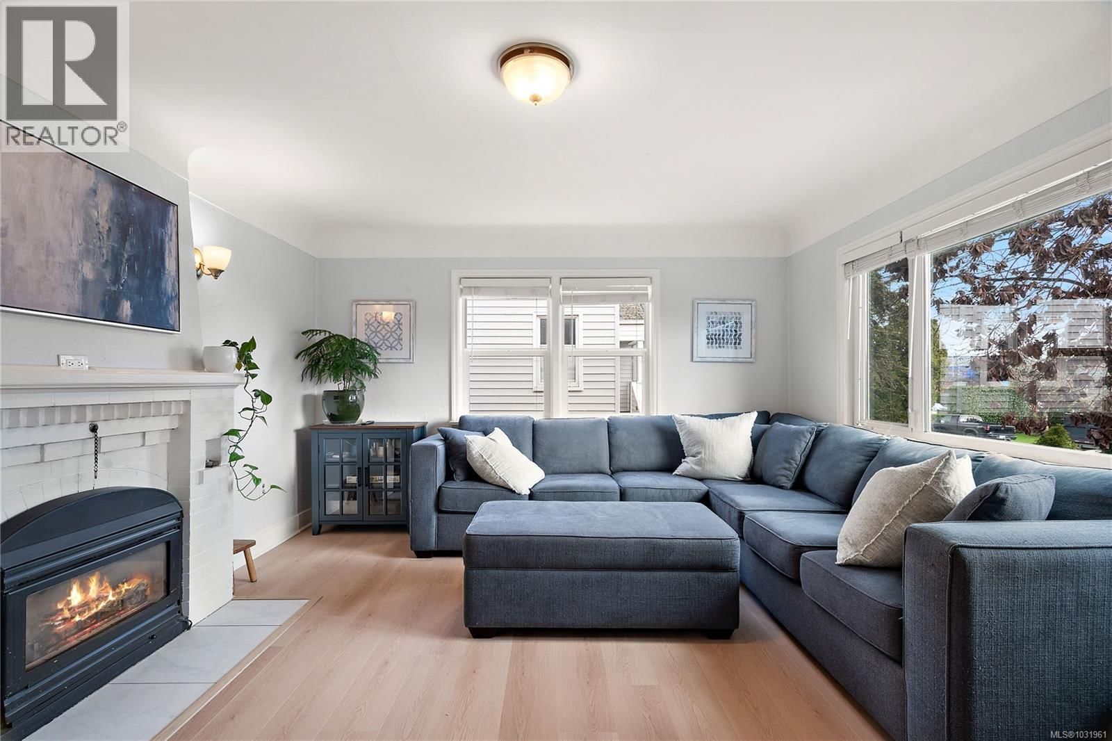 3166 EARL GREY STREET Image 5