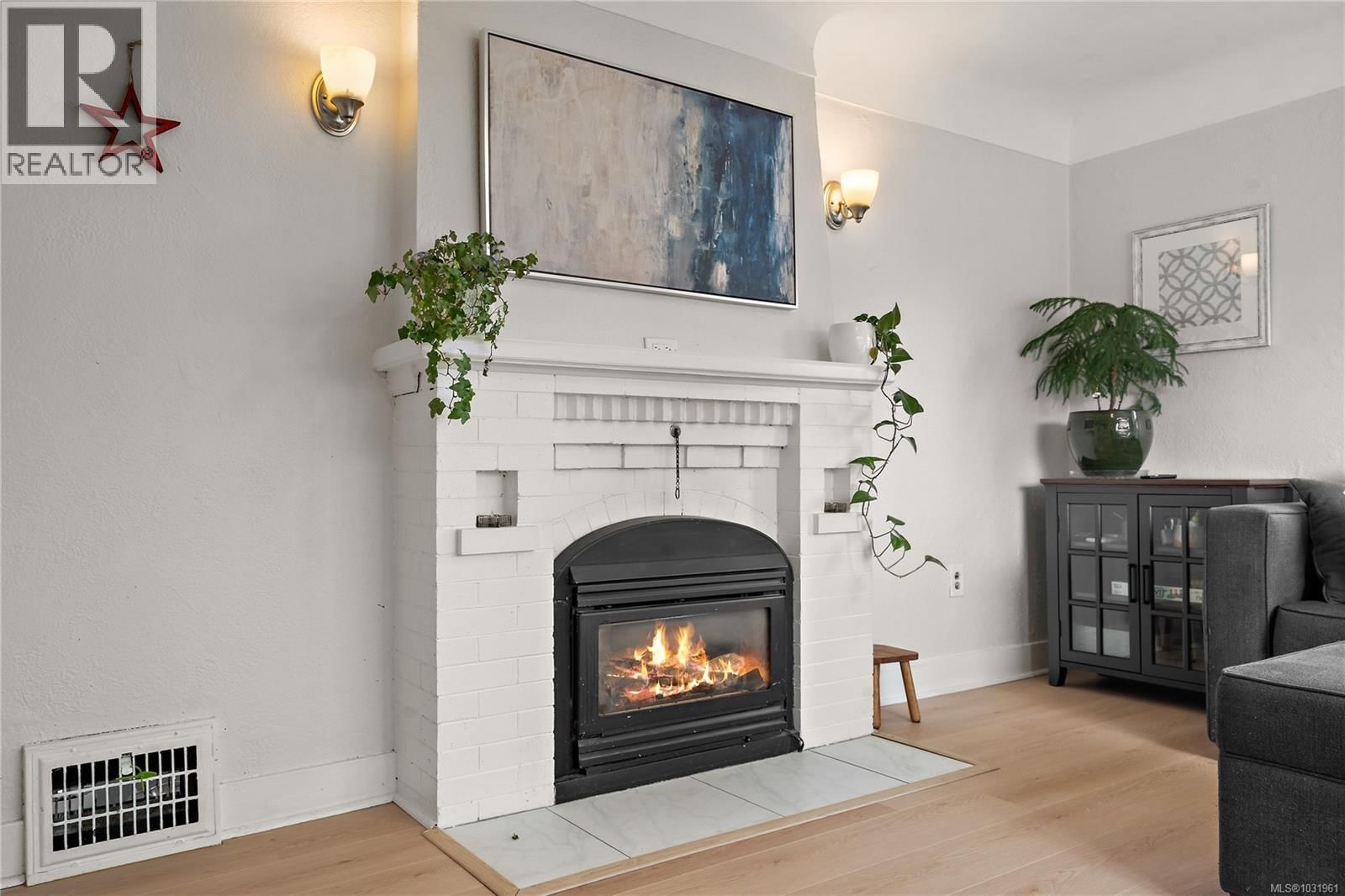 3166 EARL GREY STREET Image 6