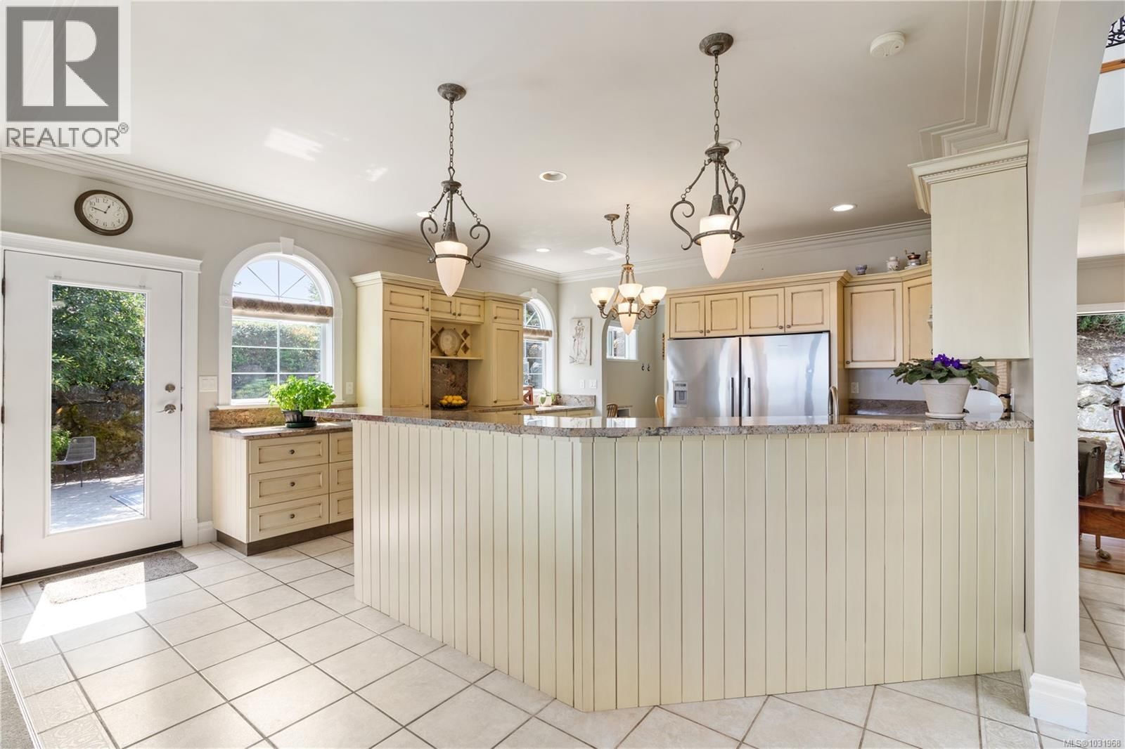 3361 HATLEY DRIVE Image 15