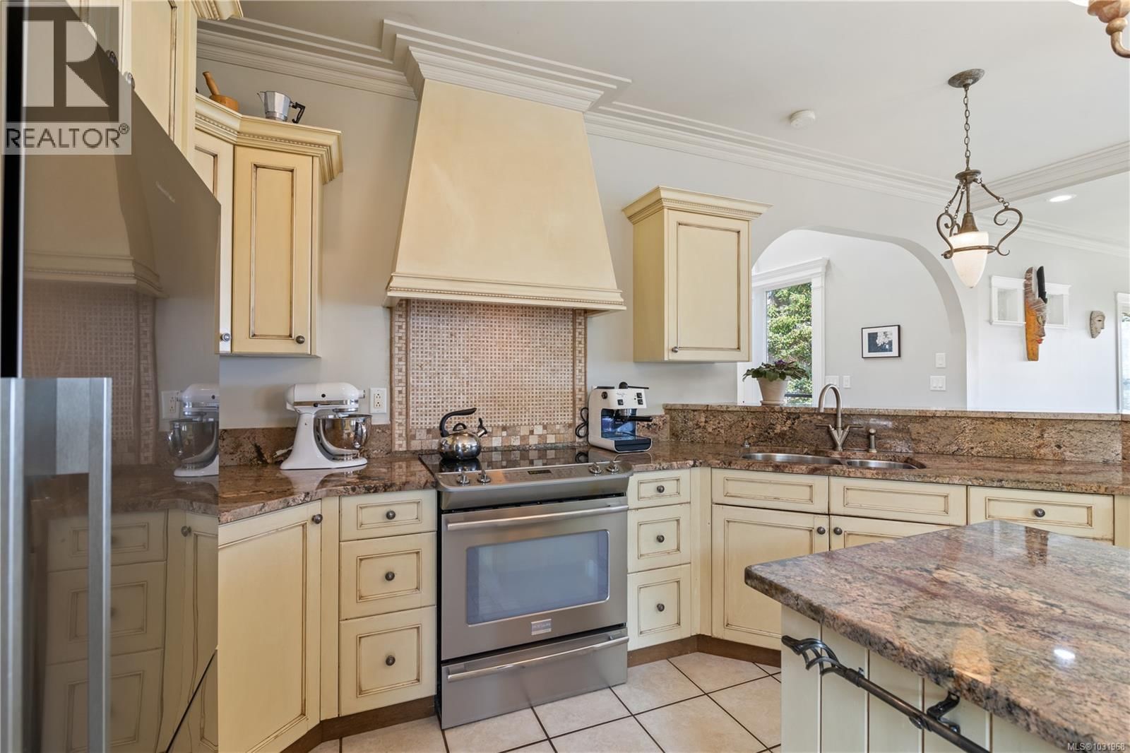 3361 HATLEY DRIVE Image 18