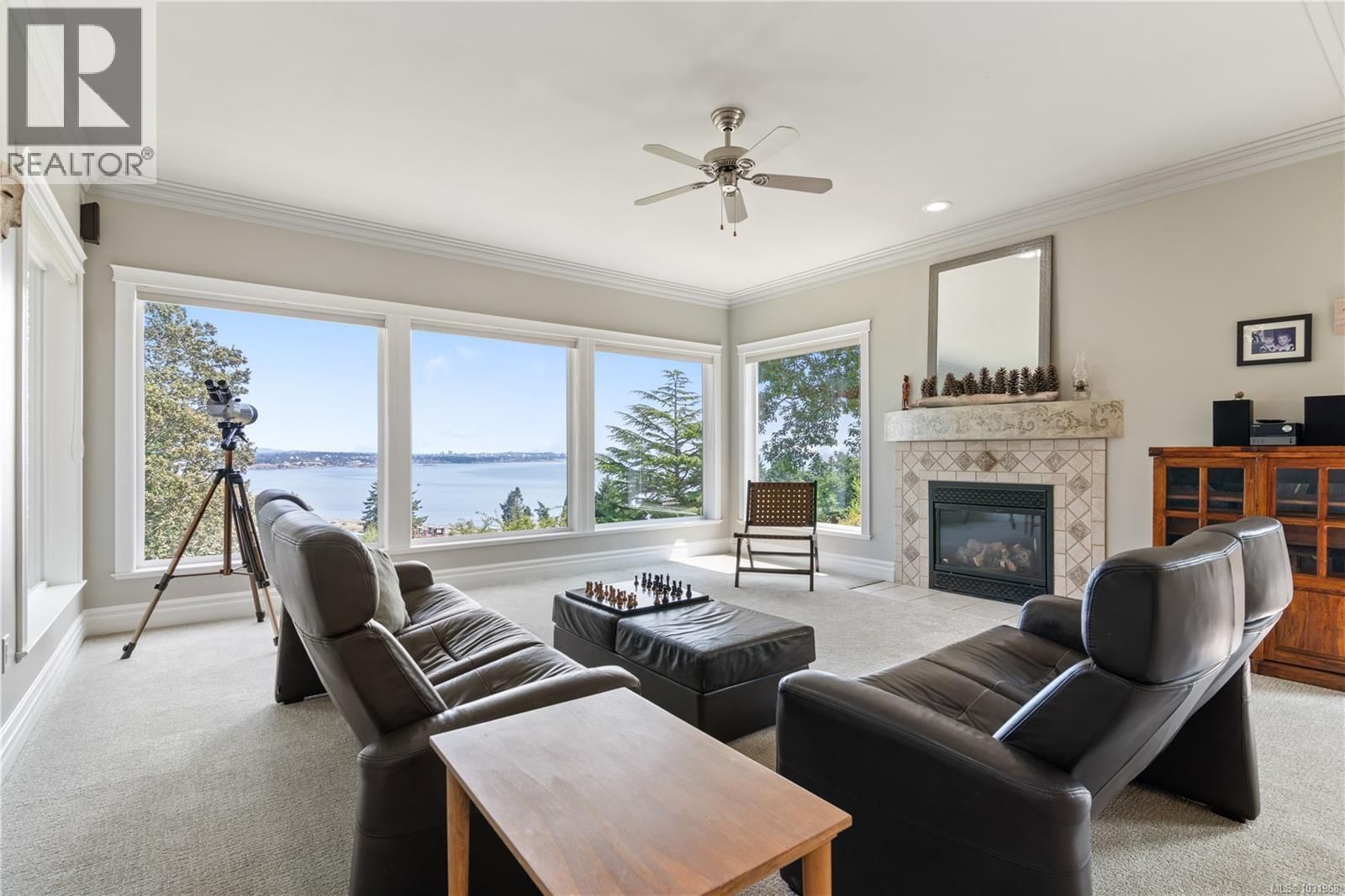 3361 HATLEY DRIVE Image 22