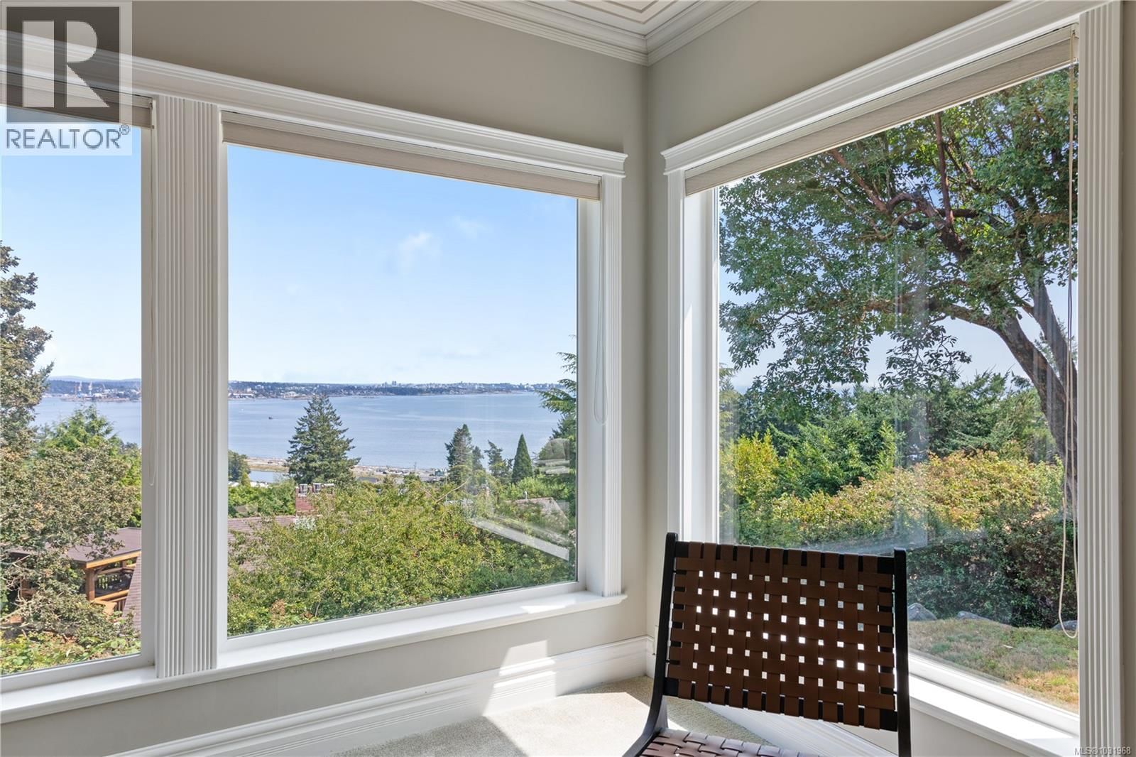 3361 HATLEY DRIVE Image 23