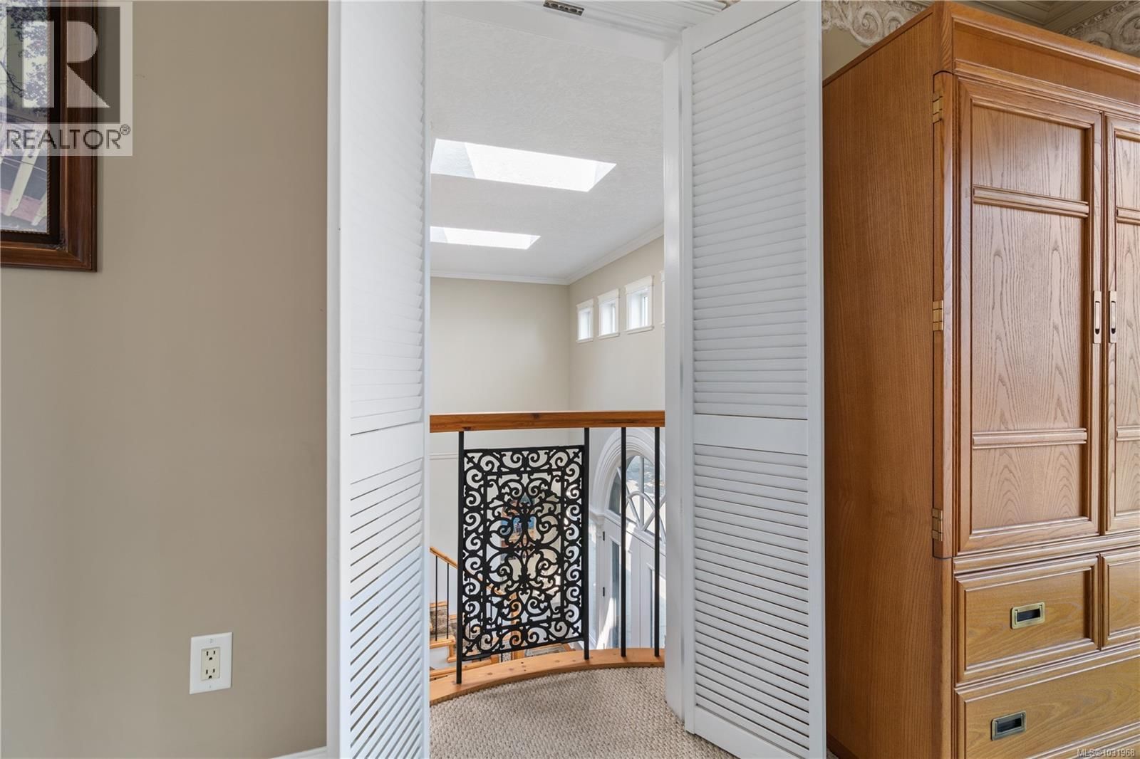 3361 HATLEY DRIVE Image 38