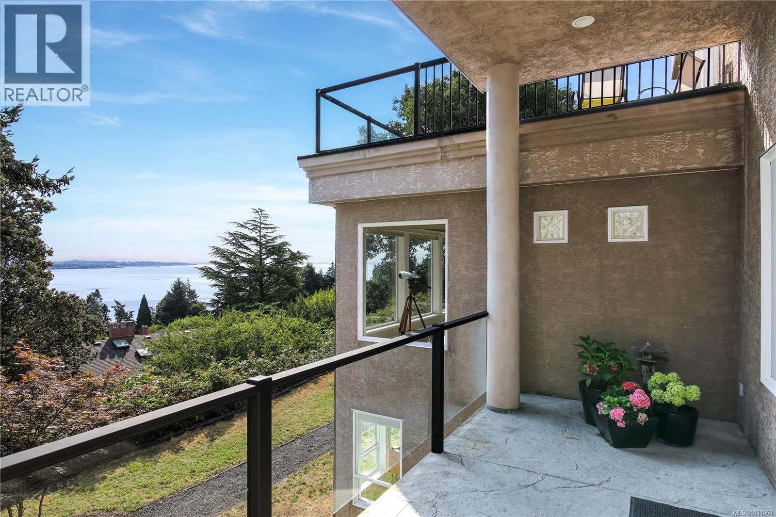 3361 HATLEY DRIVE Image 4