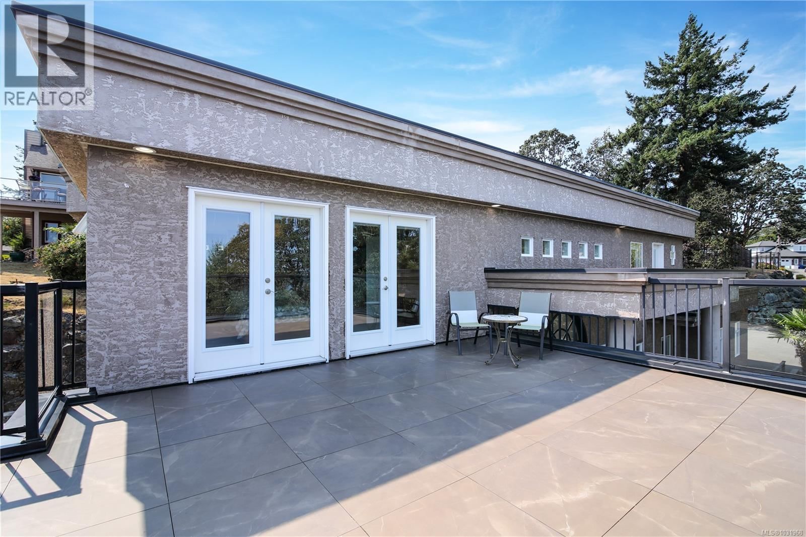 3361 HATLEY DRIVE Image 42