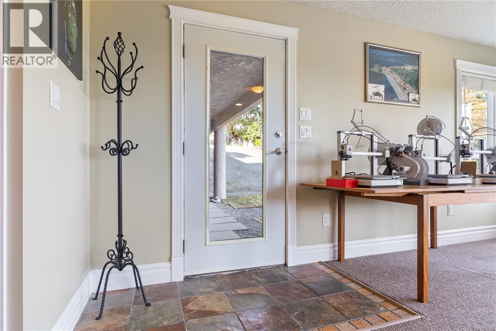 3361 HATLEY DRIVE Image 61