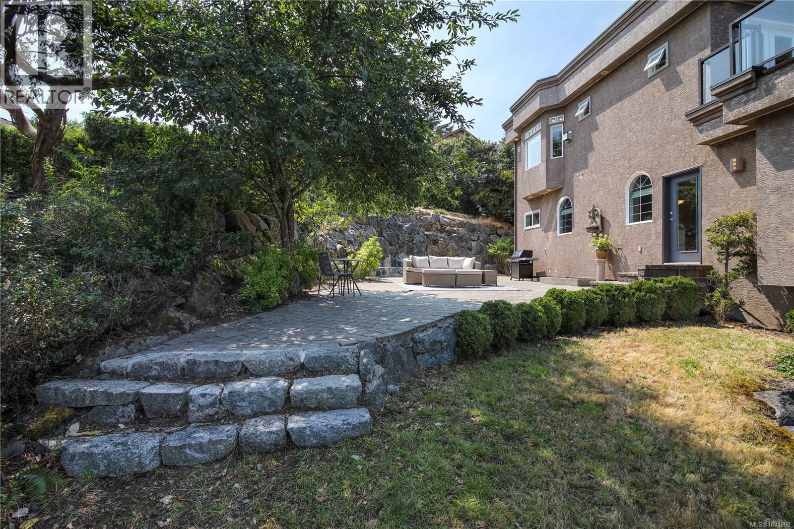 3361 HATLEY DRIVE Image 73