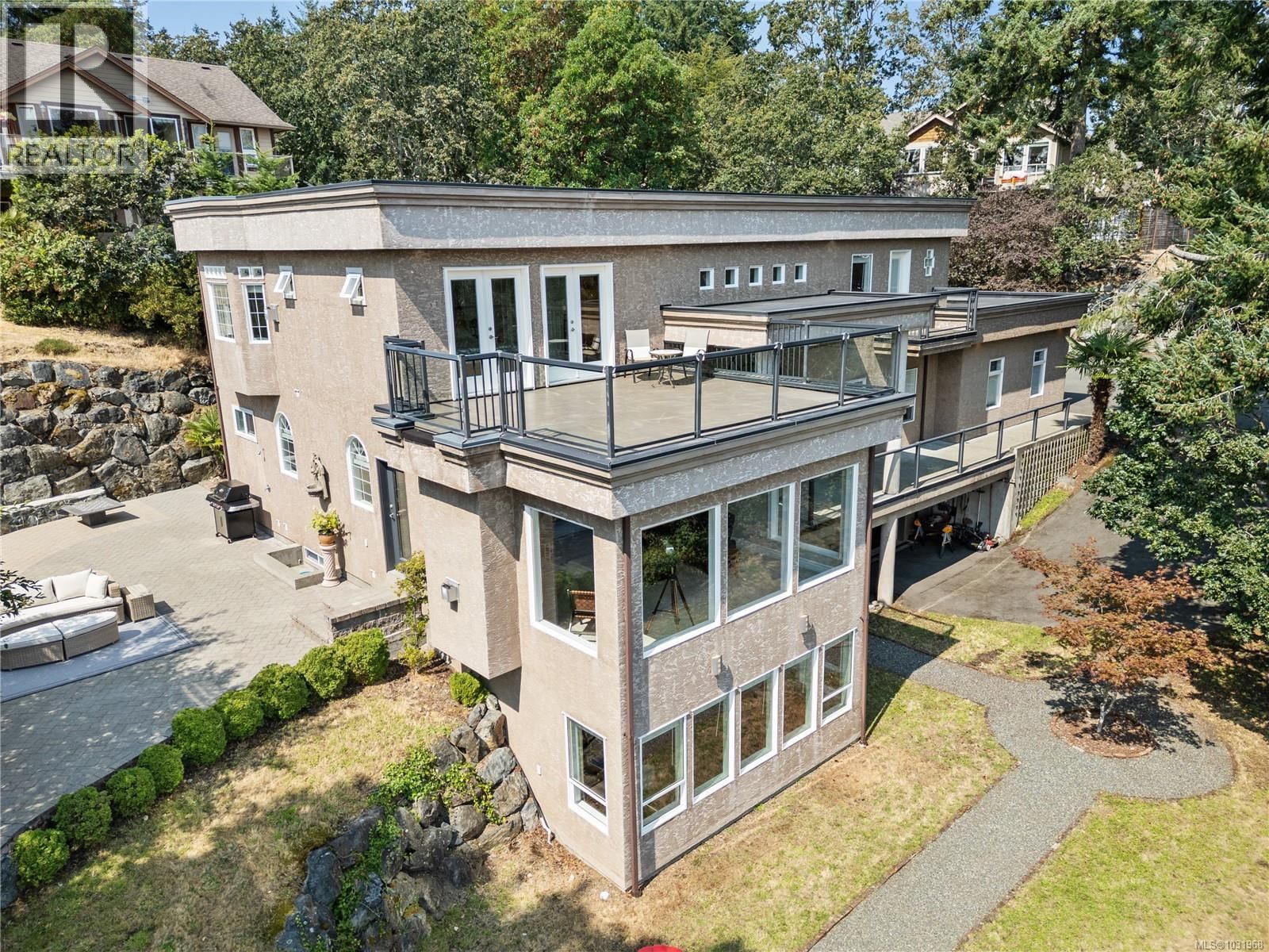 3361 HATLEY DRIVE Image 78