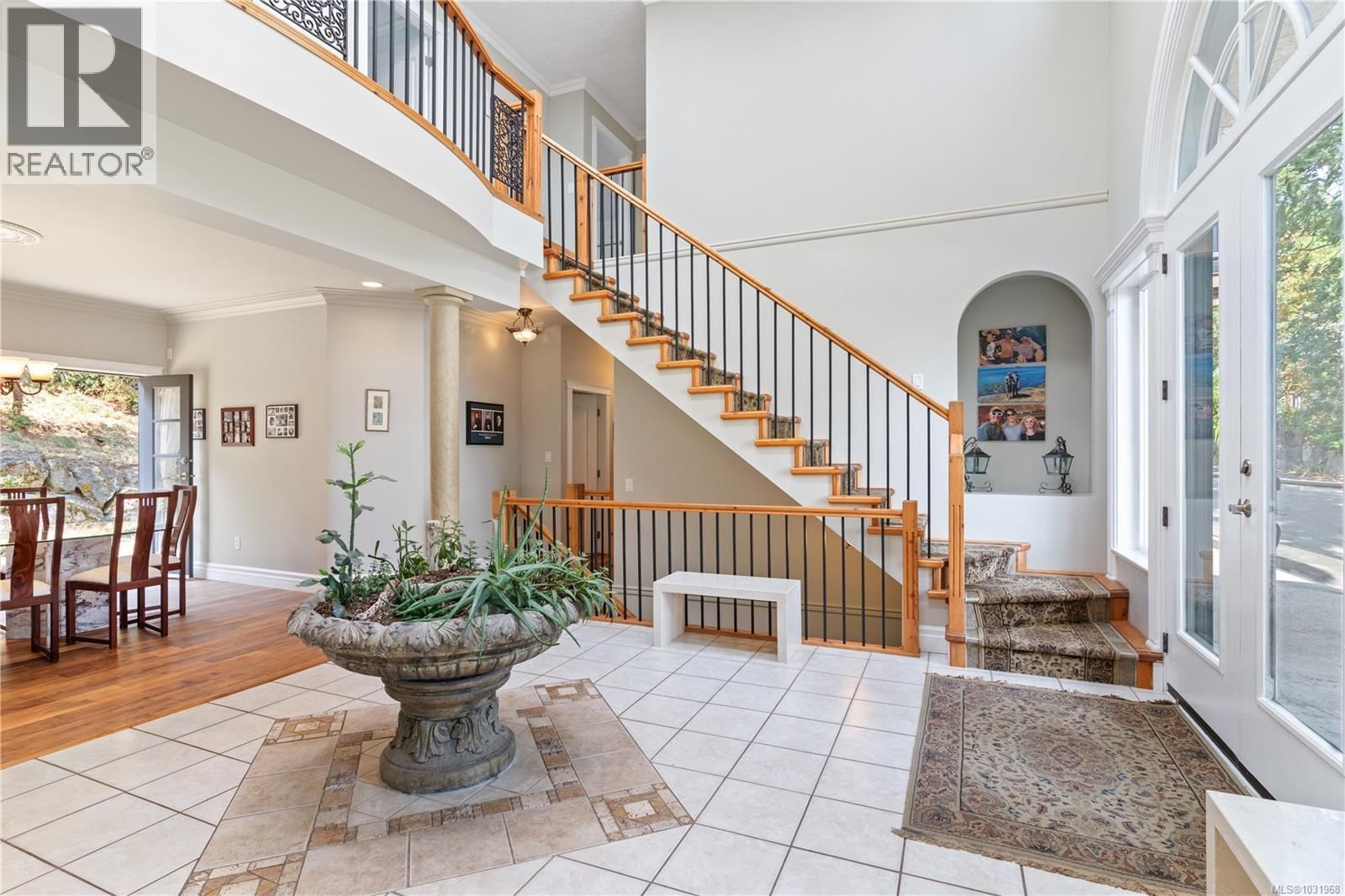 3361 HATLEY DRIVE Image 8