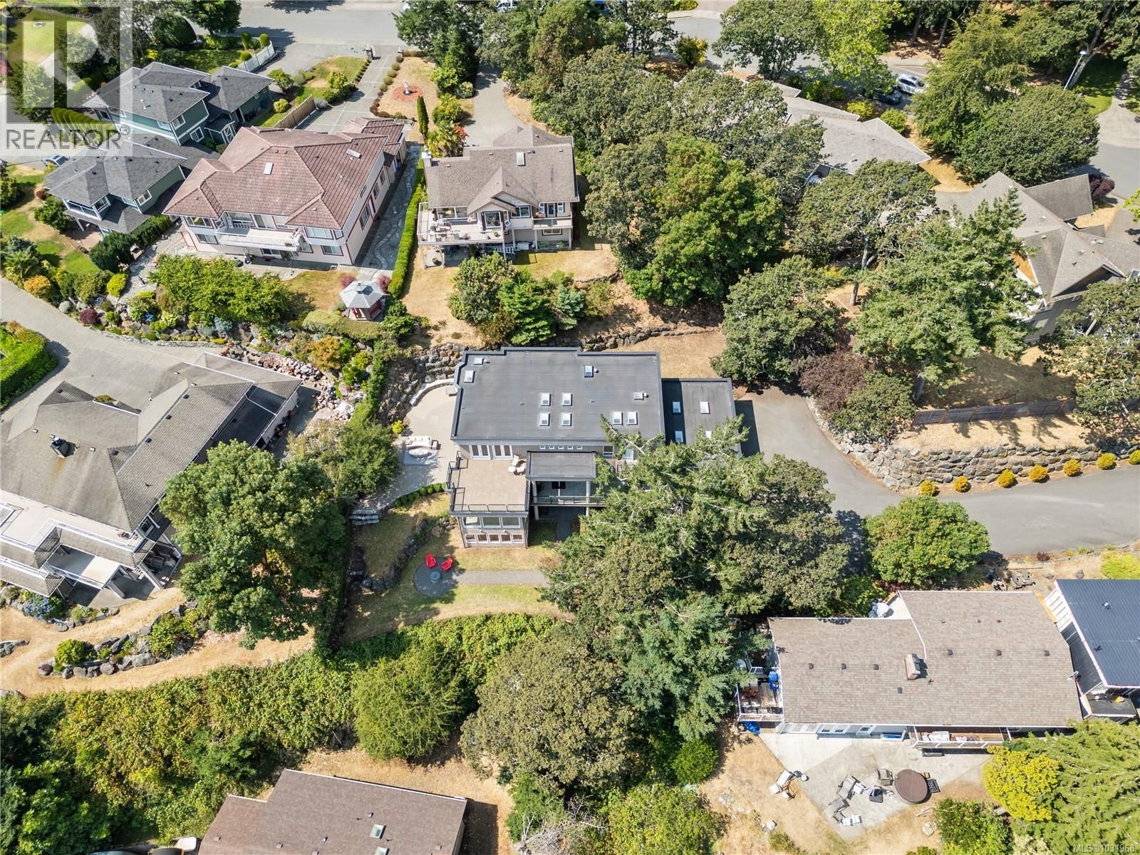 3361 HATLEY DRIVE Image 86