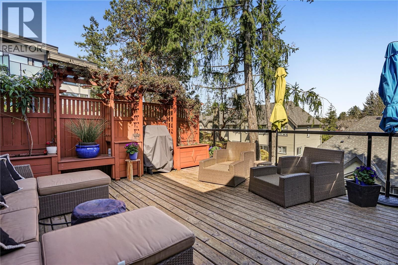 3413 BARRINGTON ROAD Image 19