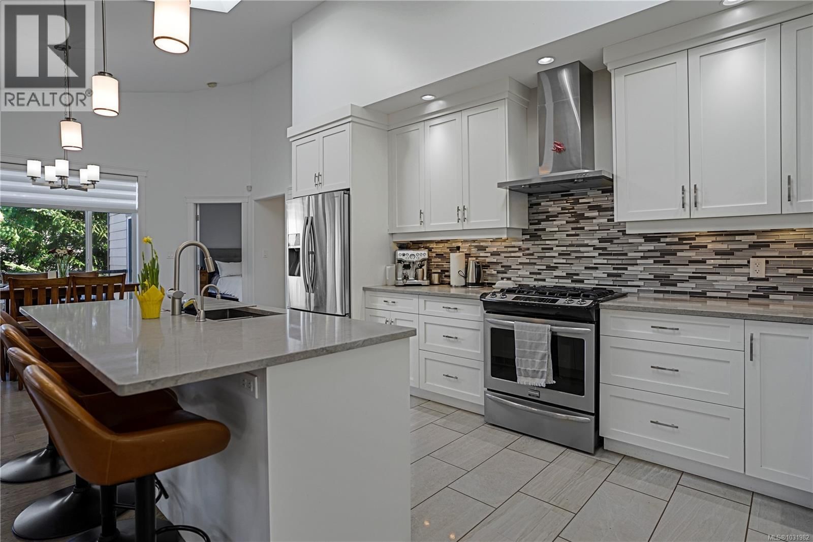 3413 Barrington Road property photo