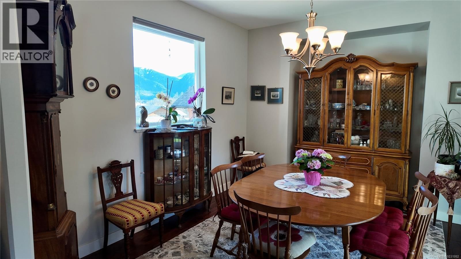 434 MOUNTAIN VIEW DRIVE Image 69