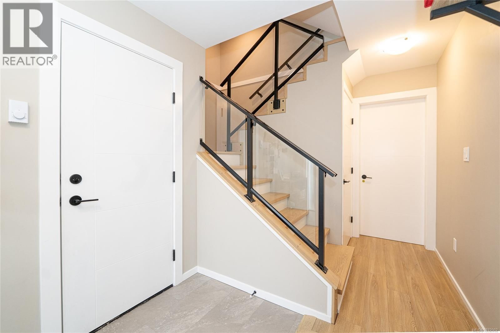 1 50 King George Street property photo