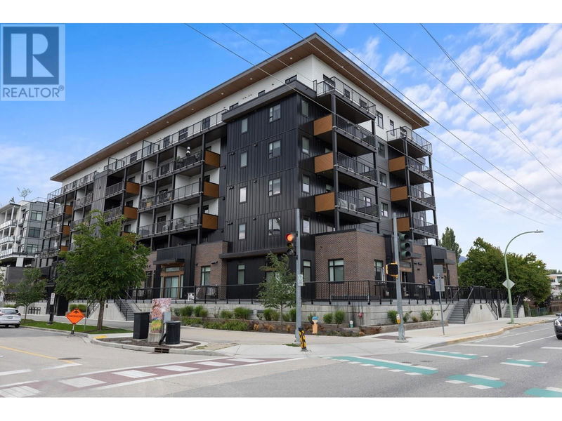 660 Cawston Avenue N Unit# 111, Kelowna, British Columbia (MLS 10320130)