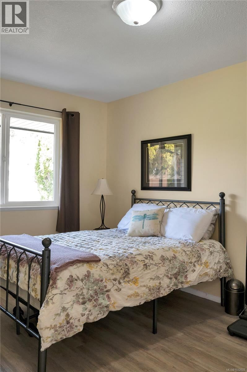 437 ROCKLAND ROAD Image 17