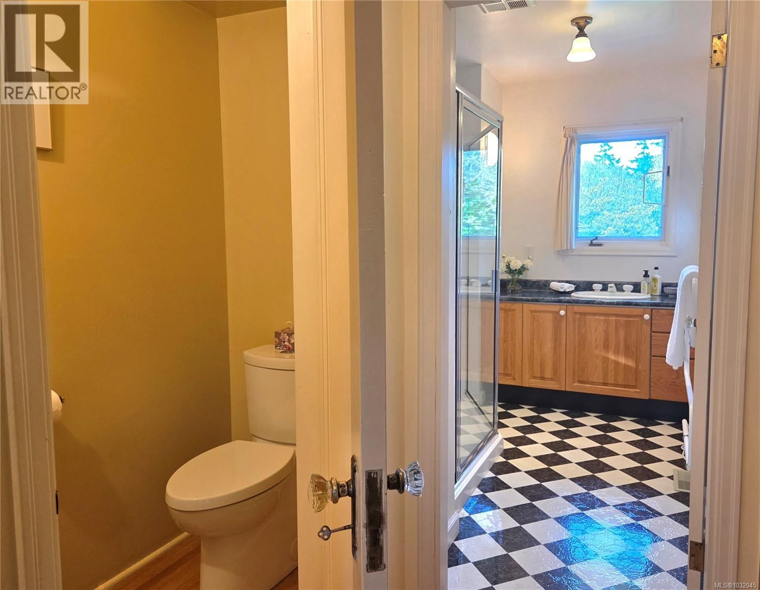 2125 HALL ROAD Image 18