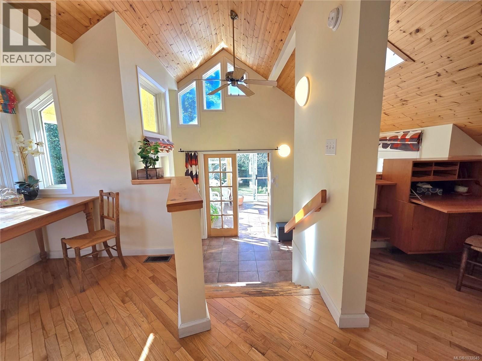 2125 HALL ROAD Image 9